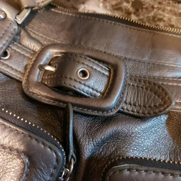 Cole Haan | Slouchy  Roomy Silver Metallic Leather Shoulder Bag - Picture 11 of 16